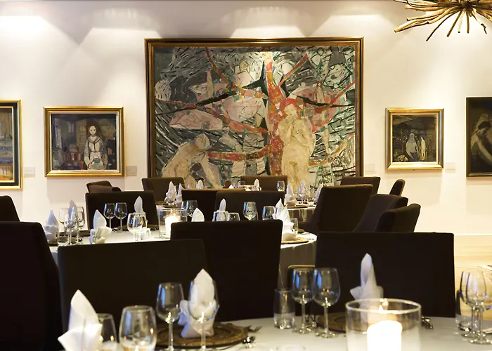 Vestlia Hotell 4*