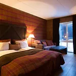 Vestlia Hotel 4*