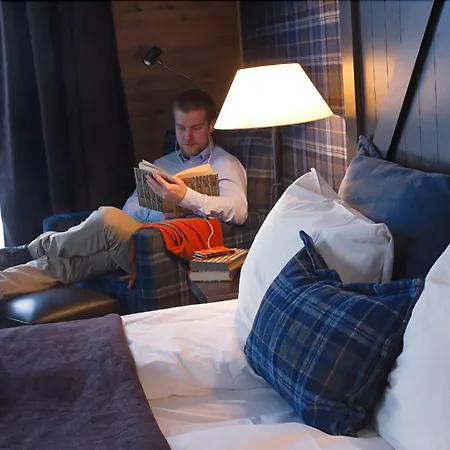 Отель Vestlia 4*